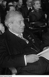 يوسف إبراهيم في لايبزغ في يناير 1953، قبيل وفاته بأسابيع قليلة
