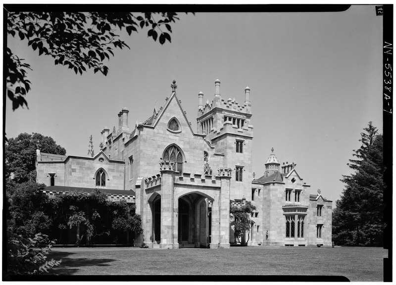 File:GENERAL VIEW FROM SOUTHEAST - Lyndhurst, Main House, 635 South Broadway, Tarrytown, Westchester County, NY HABS NY,60-TARY,1A-7.tif