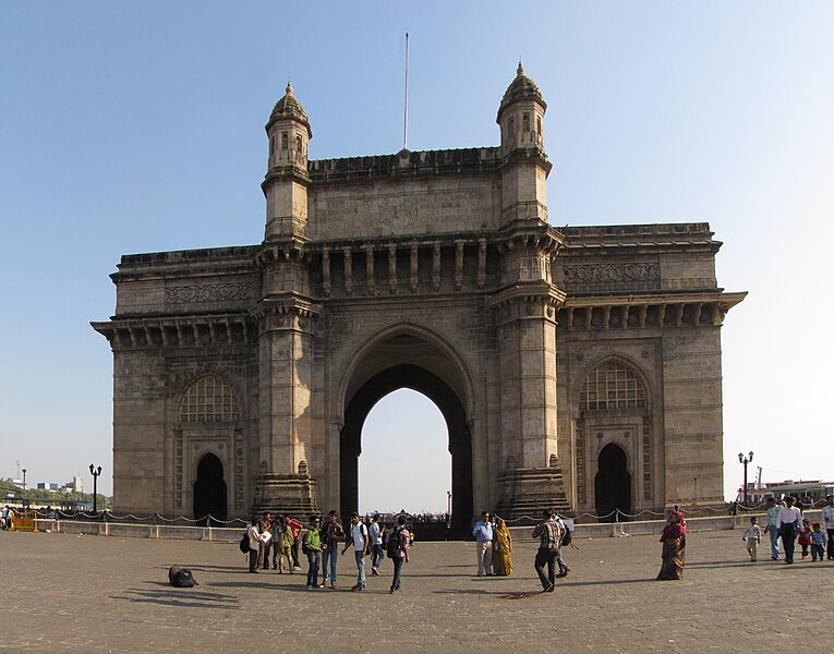 File:Gate way of India panorama(1).jpg