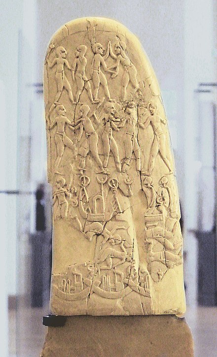 Possible illustration of the conflict between Abydos and Hierakonpolis, on the Gebel el-Arak Knife, Louvre Museum, 3300–3200 BCE.[5]