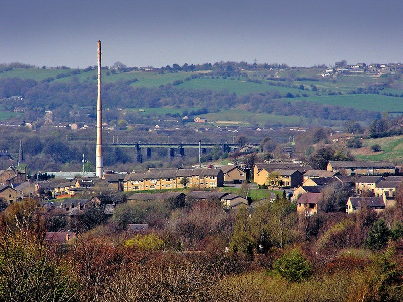 File:Glossop and Dinting Viaduct - geograph.org.uk - 1901376.jpg