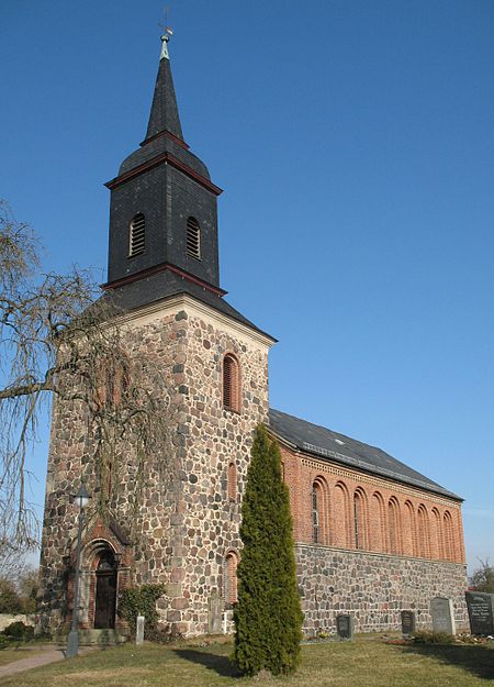 Goehlsdorf church