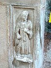 Im Dom zu Gurk: römischer Grabstein mit der Darstellung einer keltischen Bäuerin am Eingang zur Krypta (2008)