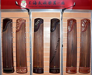 <span class="mw-page-title-main">Guzheng</span> Chinese musical instrument