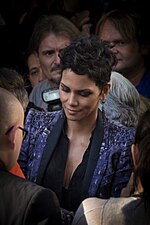 Thumbnail for File:Halle Berry - TIFF 2012.jpg