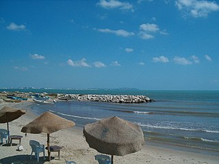 <span class="mw-page-title-main">Hammam Chott</span> Commune and town in Ben Arous Governorate, Tunisia