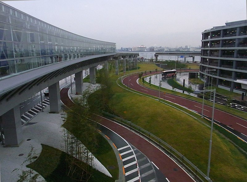 File:Haneda Terminal-9.jpg