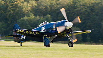 English: Hawker Sea Fury FB 10 (reg. F-AZXJ (115), cn 37733, built in 1944). Engine: Wright Centaurus XVIII. The aircraft was built for Iraqi AF as 316 (1958), destroyed in 2001 as reg. N56SF, rebuilt in the livery of RAN WH589 (cn 41H/636336, FB11). Deutsch: Hawker Sea Fury FB 10 (Reg. F-AZXJ (115), cn 37733, Baujahr 1944). Motor: Wright Centaurus XVIII. Das Flugzeug wurde urpsrünglich für die irakische Luftwaffe als 316 (1958) gebaut, 2001 mit der Reg. N56SF zerstört und nun mit der Bemalung der RAN WH589 (cn 41H/636336, FB11) wiederaufgebaut.