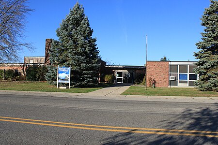 Henrietta Township Office and Eldon E. Katz Elementary School.JPG