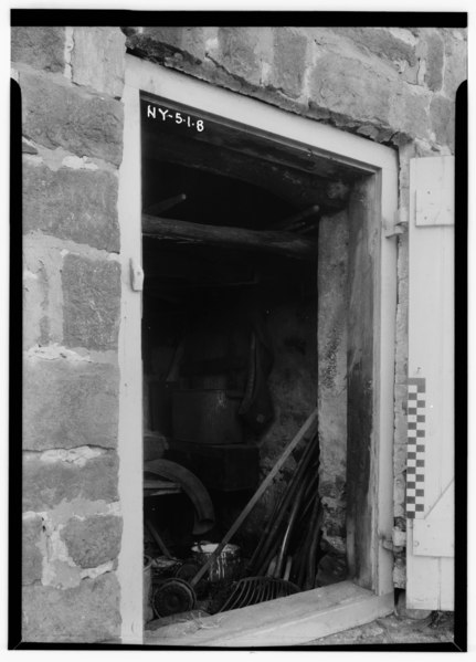 File:Historic American Buildings Survey, E.P. MacFarland, Photographer September 1936, ENTRANCE TO SMOKE HOUSE SHOWING INTERIOR AND ORIGINAL CHARRED BEAMS. - Wyckoff Homestead, 1325 HABS NY,24-BROK,12-10.tif