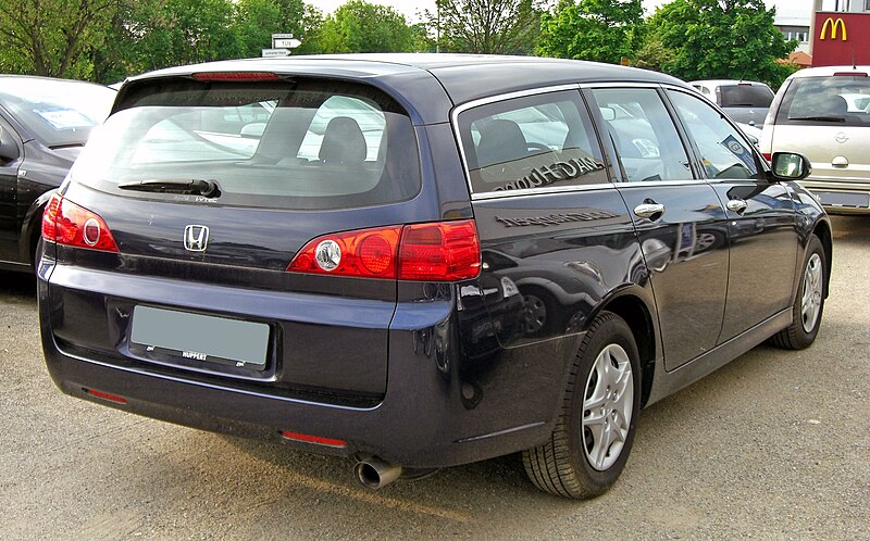 File:Honda Accord Tourer 20090513 rear.JPG