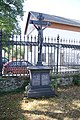 Čeština: Hrob Huga Carla Salma Reifferscheidta a Leopoldine Salm Reifferscheidtové na hřbitově ve Sloupu, okr. Blansko. English: Hugo Carl Salm Reifferscheidt and Leopoldine Salm Reifferscheidt grave at cemetery in Sloup, Blansko District.