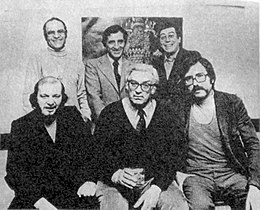 Oski (front and center) poses with fellow Argentine caricaturists of renown in 1979.