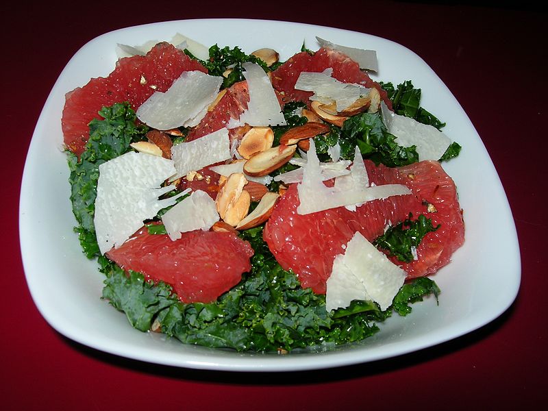 File:Kale & Grapefruit Salad with Toasted Almonds and Parmesan (8421983361).jpg