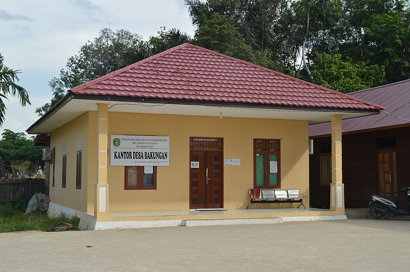 File:Kantor Desa Bakungan, Kutai Kartanegara.jpg