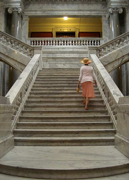 Kentucky state capitol marble staircase