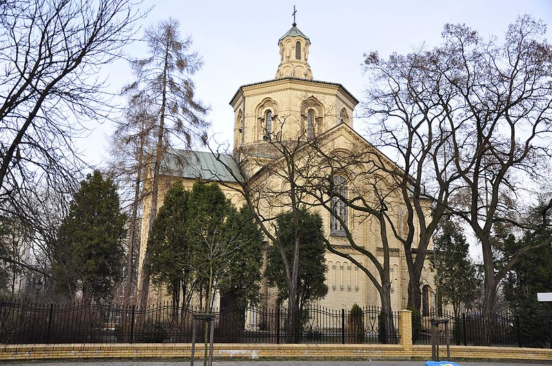 File:Kirche, Czerniakoswka.JPG