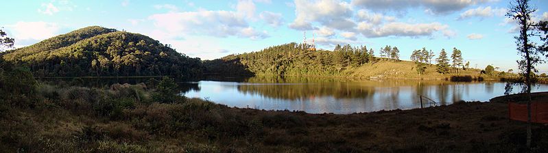 File:Lago do Pico do Itapeva (3843290872).jpg