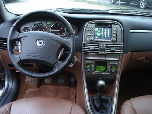 Lancia Lybra Emblema 'Tobacco' interior