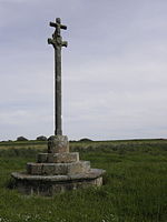 Lanmeur (29) Cruz de Saint-Fiacre 02.JPG