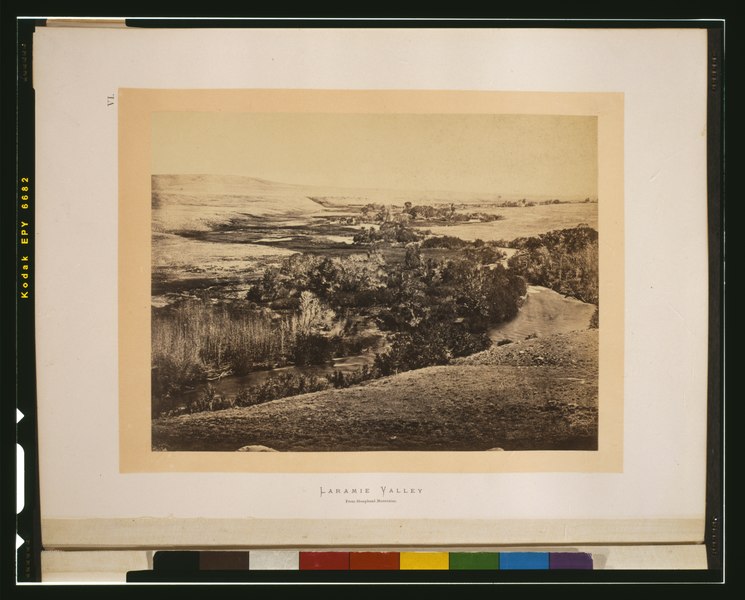 File:Laramie Valley - from Sheephead Mountains LCCN2003668237.tif