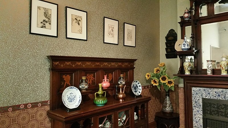 File:Late 19th century interior design, Museum of the Home.jpg