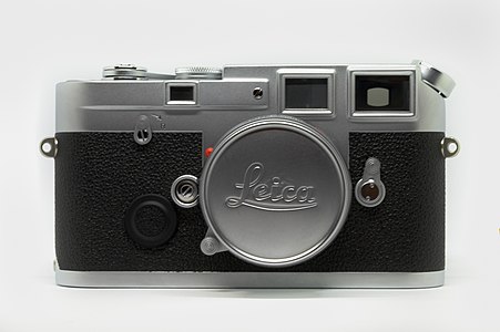 Leica M6J front