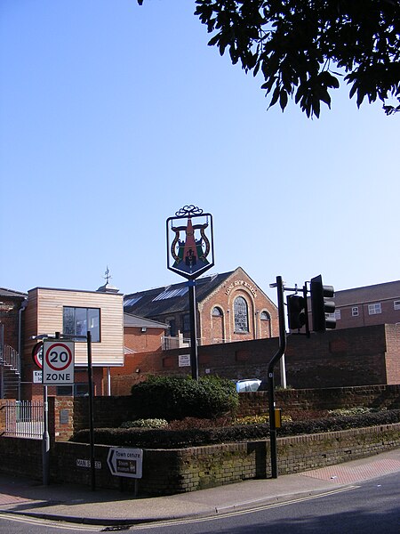 File:Leiston Cum Sizewell Town sign - geograph.org.uk - 2855513.jpg