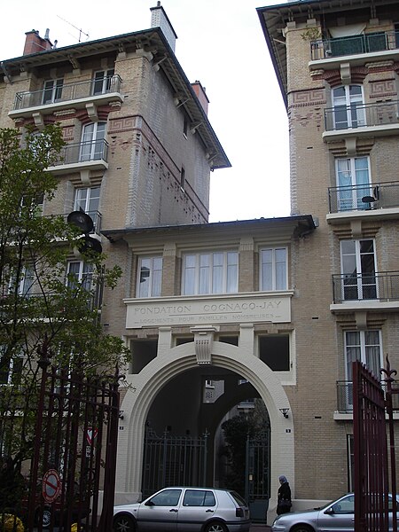 File:Levallois-Perret 3-5 rue Baudin.JPG