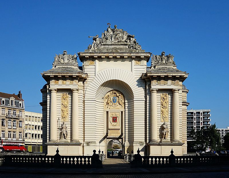 Lille porte paris face vue exterieure.JPG