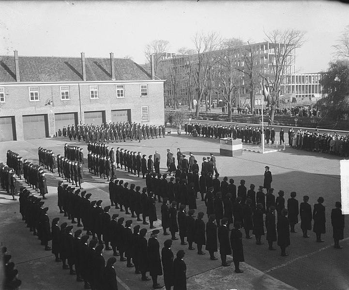 File:Marva 5 jaar Herdenking in Den Haag, Bestanddeelnr 903-6842.jpg