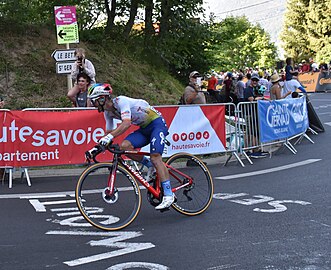 Mathieu Burgaudeau - Tour de France 2023 - 3e de la 15e étape, à 1 km de l'arrivée.