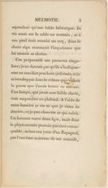 cependant qu’une bible hébraïque. Je vis aussi sur la table un couteau, et à son pied était attaché un coq, dont le chant aigu annonçait l’impatience que lui causait sa chaîne. Ces préparatifs me parurent singuliers ; je ne doutais pas qu’ils n’indiquassent un sacrifice prochain ; je frémis, et je m’enveloppai dans le rideau qui cachait la porte que j’avais brisée en entrant. Une lampe, qui jetait une faible clarté, était suspendue au plafond. À l’aide de cette lumière je vis ce que je viens de décrire, et je pus observer ce qui suivit. Un homme entre deux âges, mais dont la physionomie pouvait paraître remarquable, même aux yeux d’un Espagnol, par l’extrême noirceur de ses sourcils,