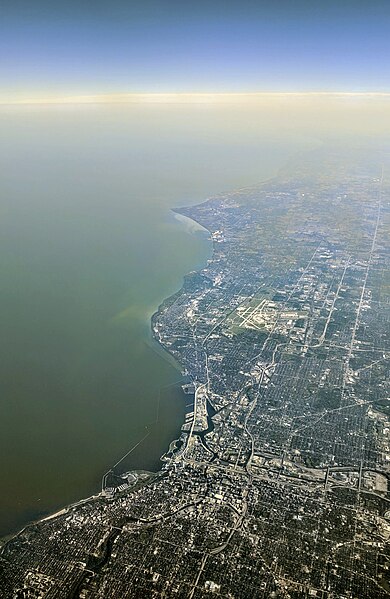 File:Milwaukee aerial.jpg