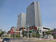 The new Nangang Station was one of the third phase projects. Nangang Station Building face to Zhongxiao East Road 20160723b.jpg