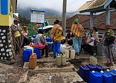 Ngadisan Indonesia Village-pump-01.jpg