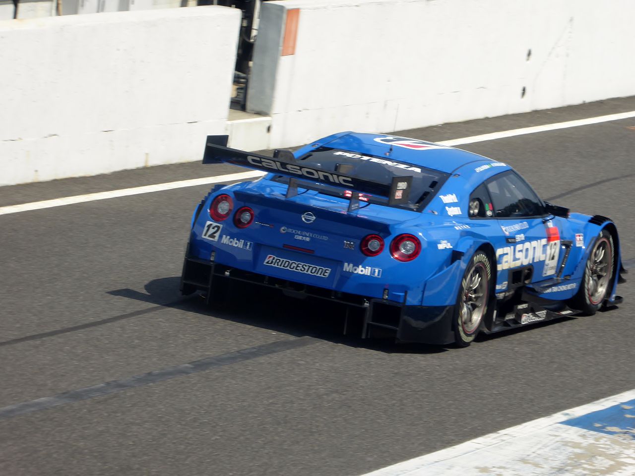 File:No.12 CALSONIC IMPUL GT-R at 2015 Suzuka Tire Test (12).JPG