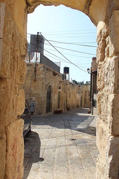 File:Old Birzeit3.JPG