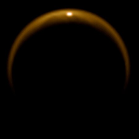 Tập_tin:PIA12481_Titan_specular_reflection.jpg