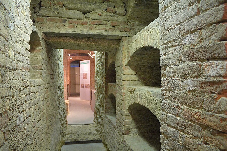 Palazzo Mazzetti Zona archeologica 04