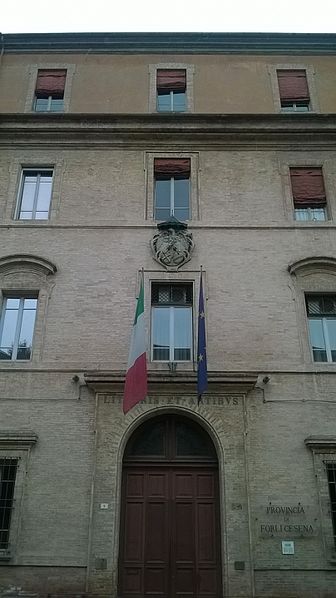 File:Palazzo della Provincia di Forlì.jpg