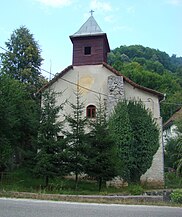 Biserica ortodoxă „Sfinţii Apostoli Petru şi Pavel”