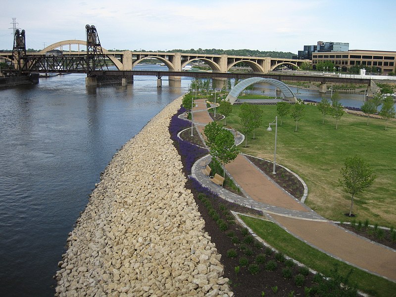 File:Raspberry Island (Minnesota) park, June 2009.jpg