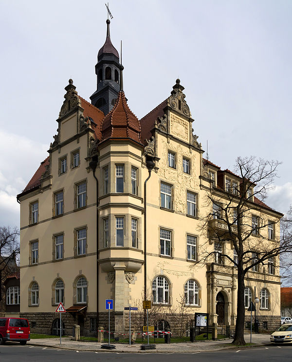 Rathaus Leuben