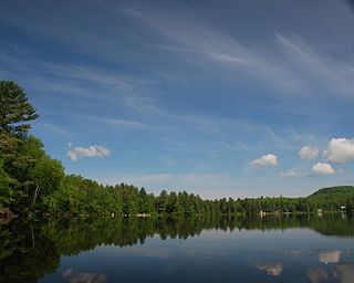 <span class="mw-page-title-main">Ricker Pond State Park</span> State park in Caledonia County, Vermont