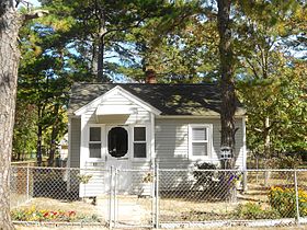 Roosevelt Park Millville NJ house 1.jpg