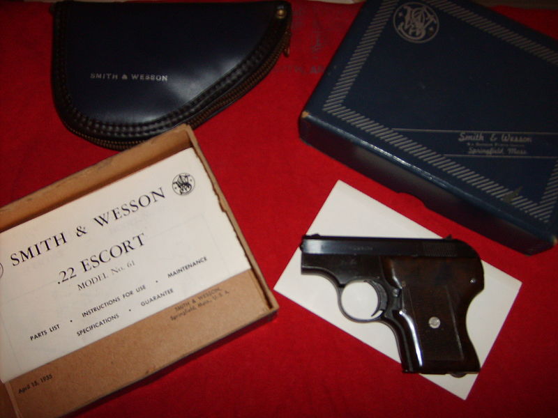 File:S&W61.JPG