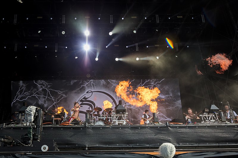 File:Saltatio Mortis - 2017216171338 2017-08-04 Wacken - Sven - 5DS R - 0179 - 5DSR2607.jpg