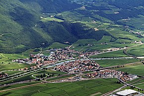 San Michele all'Adige-panorama from west.jpg