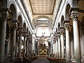 Firenze: Santo Spirito főhajó és négyezete